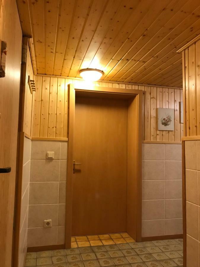 MittelangelnSchoenes Kellerzimmer Mit Bad公寓 外观 照片